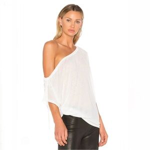 h:ours Arwen Top in White Size S from REVOLVE